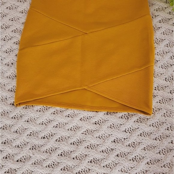 Mustard Knit Ribbed Hi-low Mini Skirt- S- NWOT - Picture 5 of 12